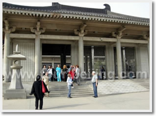 Beijing Xian Chengdu Shanghai 11 Days Tour